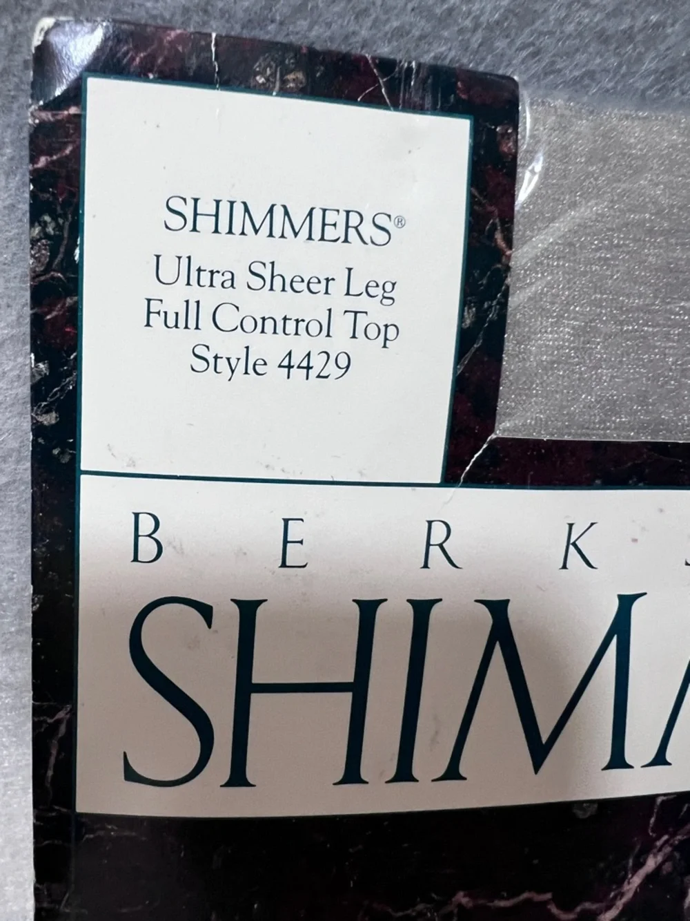 Berkshire Shimmers Pantyhose Silver Size 2 Ultra Sheer Control Top  NIP McBling